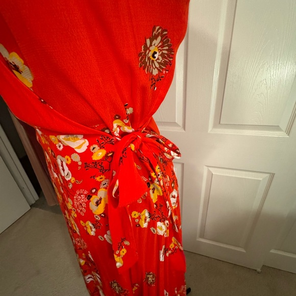 Free People Jess Floral Wrap Maxi Dress Flower - Picture 4 of 8